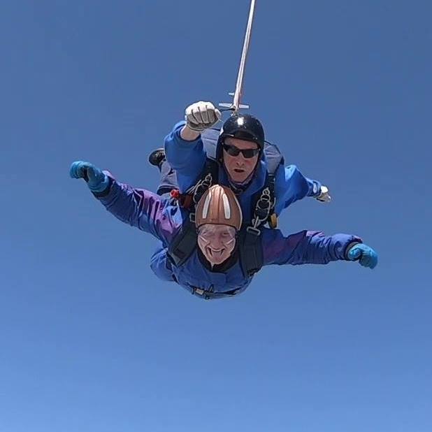 Charity skydive raises over £1000 for the Butterwick Hospice 21 Marc skydiving