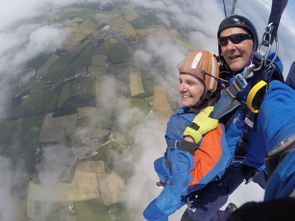 Charity skydive raises over £1000 for the Butterwick Hospice 11 skydive 14